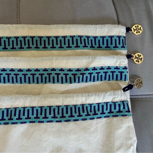 TORY BURCH Dust Bags- (3) - Picture 3 of 6